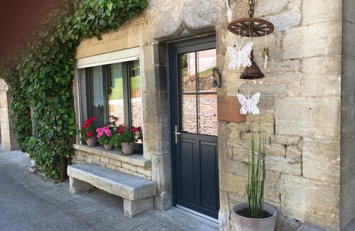 Mesnay Bed & Breakfast | les chambres de Marthe