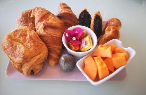 Salin-de-Giraud Bed & Breakfast | les chambres du Saunier