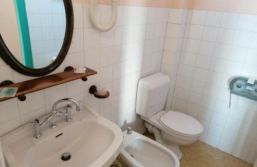Poligny Hotel | Les Charmilles