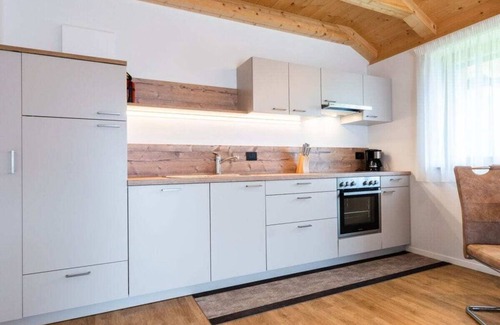 Longiaru House | Les Cialdires Comfortable holiday residence