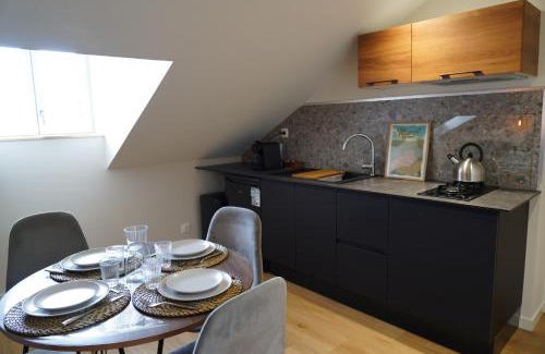 Chambon-sur-Lac Apartment | Les Combles d'Éliot - Charme sur la vallée