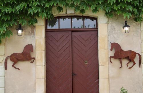 Montfort-en-Chalosse Villa | LES ECURIES DU CHATEAU TAUZIET