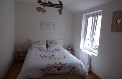 Cressonsacq House | les glycines
