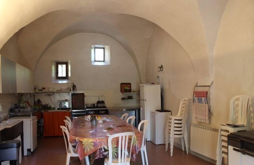 Simiane-la-Rotonde House | Les Jardins de L'abbaye