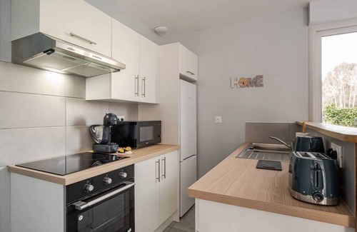Quettehou House | "Les Jardins" House With 2 Parking Spaces 5 minutes from the sea