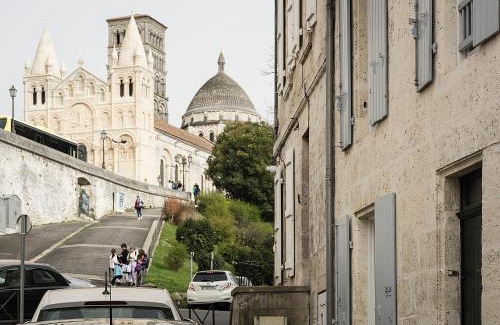 Angouleme House | Les Jardins suspendus