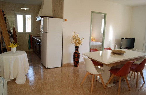 Santa-Severa House | Les Lauriers, Independant house overlooking the sea and the port of Santa Severa