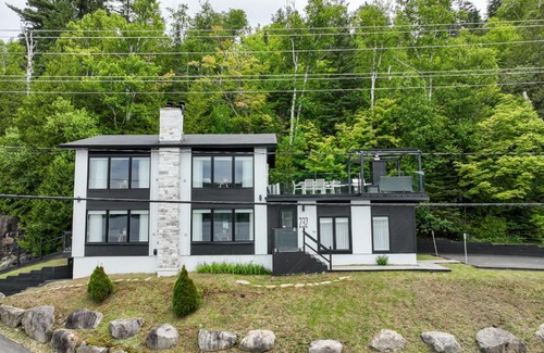 Sainte-Agathe-des-Monts House | Les Lofts du Lac des Sables 3