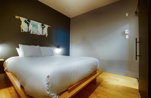 Old Quebec Apartment | Les Lofts du Trésor - Par Les Lofts Vieux-Québec