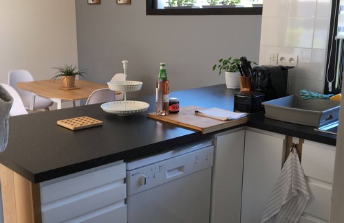 Seignosse Apartment | Les Mimosas: Apartment in Seignosse, large terrace, private garden + 2 bikes