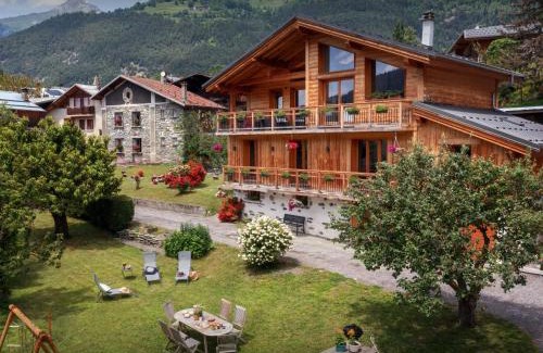 Seez Ski Chalet | Les Moulins D'Angelina - OVO Network
