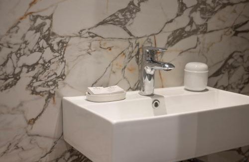 Abbeville Bed & Breakfast | les Myrrhophores et Spa, Chambres d'Hôtes et Gîtes de charme