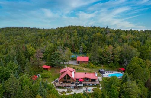 Sainte-Marguerite-du-Lac-Masson Bed & Breakfast | Les Oursons Bed and Breakfast