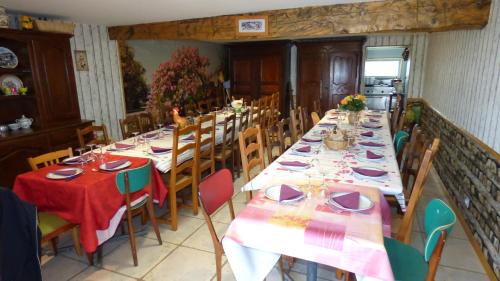 Cosges Bed & Breakfast | les pivoines