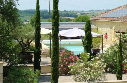 Montastruc Apartment | Les Pruniers 4* rated gites, set within our own plum orchards with heated pool
