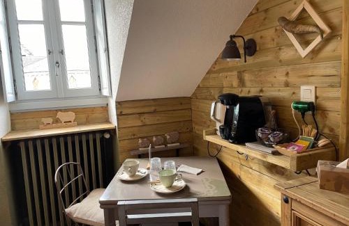 Luz-Saint-Sauveur House | Les remparts