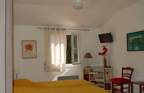 Ceret Bed & Breakfast | Les Restanques à 15 mn à Pied du Centre Pittoresque de Céret
