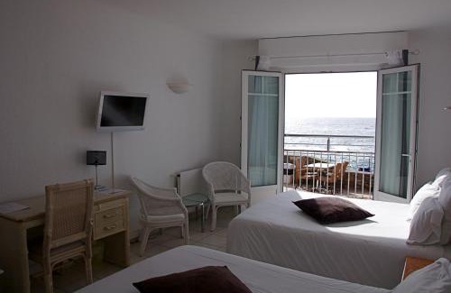 Le Dramont Hotel | Les Roches Rouges, a Beaumier hotel