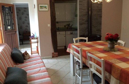 Assigny House | Les Saules Pleureurs