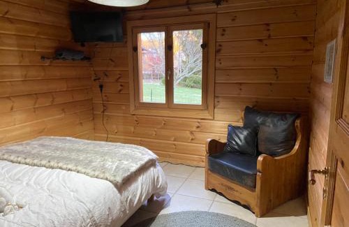 Saint-Imier House | Les Savagnières - chambre chez l habitant