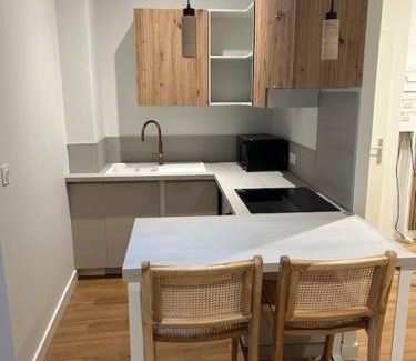 Tain-l'Hermitage Apartment | Les secrets de Tain Neuf et Moderne