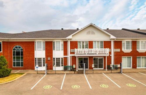 Mauricie Hotel | Les Suites de Laviolette, an Ascend Collection Hotel