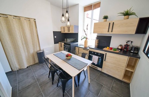 Vaise Apartment | Les Tuileries - Appartement cosy for people - Valmy
