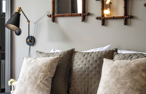 Vittel Bed & Breakfast | "Les Villas du Parc" - Vittel Thermal Parknn"AMBROISE" Guesthouse