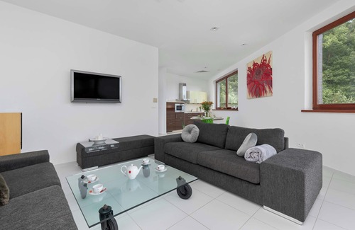Wiselka Apartment | Lesna 17 | Wiselka | Modern Apartment | Terrace | Holidays by the Sea | Smart TV