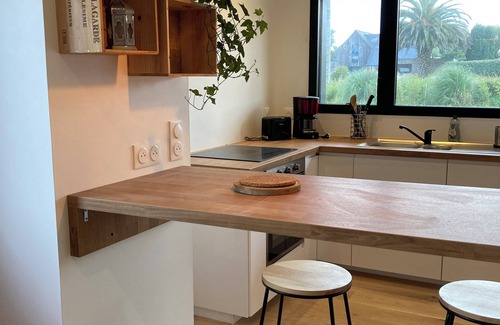 Tregastel Apartment | Let yourself be tempted by this Nature&Bois cocoon just 2 minutes from the sea and the town center.