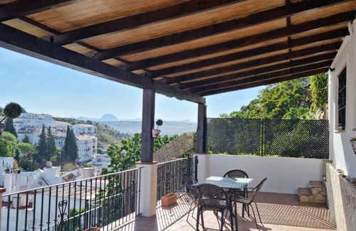 Arcos de la Frontera Apartment | Levante Apartment in Arcos
