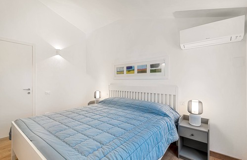 Corsanico Apartment | LEVANTE apartment finely furnished and enchanting sea view