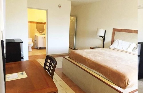 Levittown House | Levimar Guest House