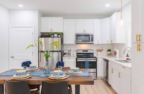 Wetmore House | Levy inn Luxury cottage
