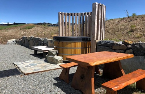 Lake Tekapo House | Lexi's Lodge