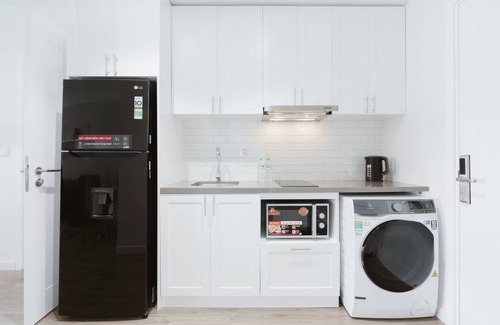 Thuy Khue Apartment | Lexington Apartments - Westlake