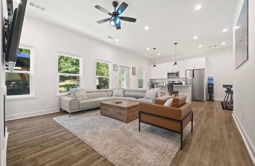 Church Street House | Lexington Luxury: Riverdale