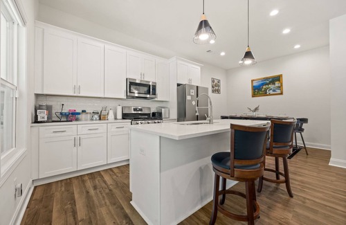 Church Street House | Lexington Luxury: Riverdale