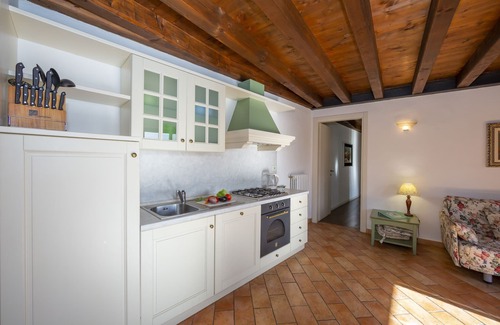 Liano-Formaga Apartment | Liano Orchidea -Terrace & parking, Gargnano, Italy