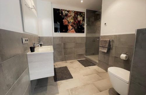 Guetersloh Apartment | Lichtdurchflutetes Design - Appartement Gütersloh - 90 qm