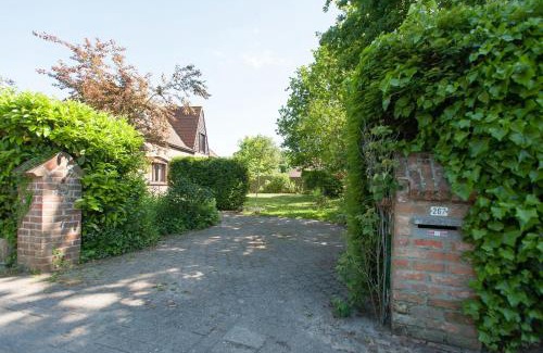 Sint-Kruis House | Lien's Cottage