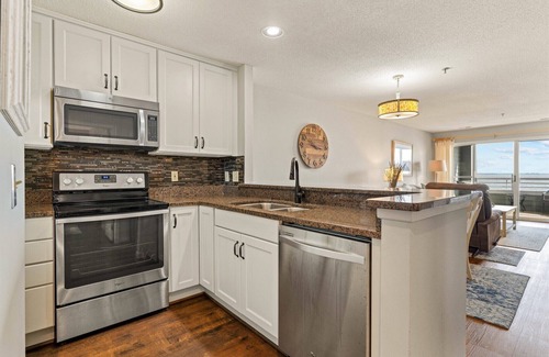 Manteo Condo | Life is Good - Buccaneer Village 1013