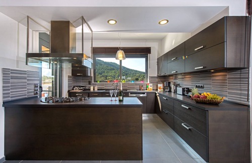 Filerimos Villa | Life Time Vacathion steps from Filerimos Hill and 5 min to Ialyssos Beach