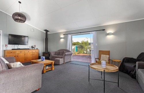 Waiotahi House | Lifes a Beach at Waiotahe Beach Estate