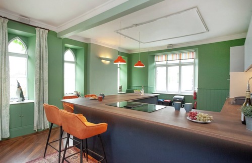 Lifton Cottage | Lifton Hall - Sycamore