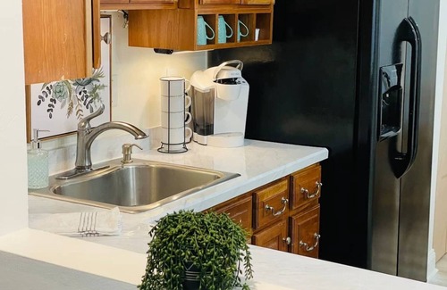 Quinton House | Light & airy home w/private hot tub on golf course