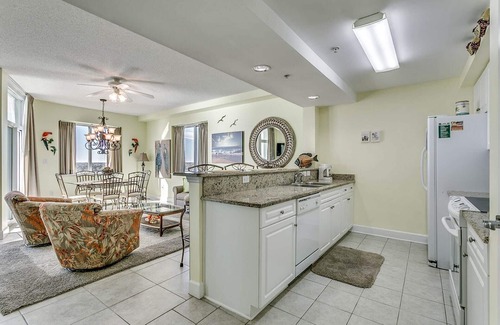 Crescent Beach Condo | Light and Spacious Corner Unit, Ocean View, Pools | Crescent Keyes - PH 10