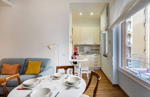 Albaro Apartment | Light apartment in Albaro by Wonderful Italy