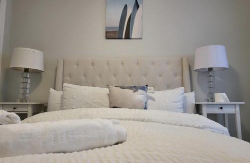Chapel Hill South Bed & Breakfast | Light House Close to Downtown