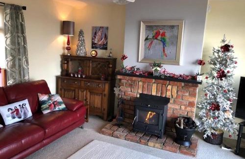 Killybegs House | Lighthouse Cottage